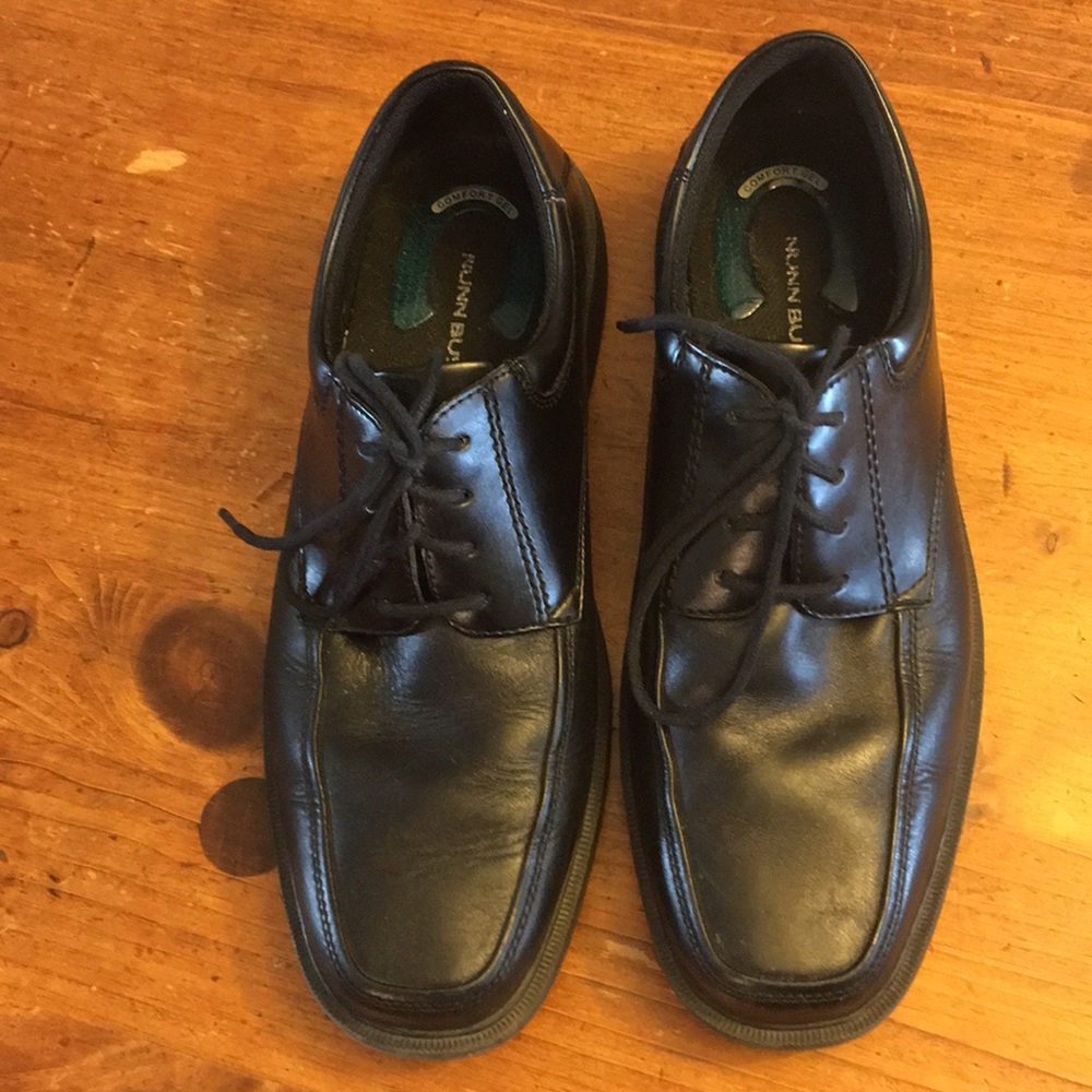 Nun bush shoes
